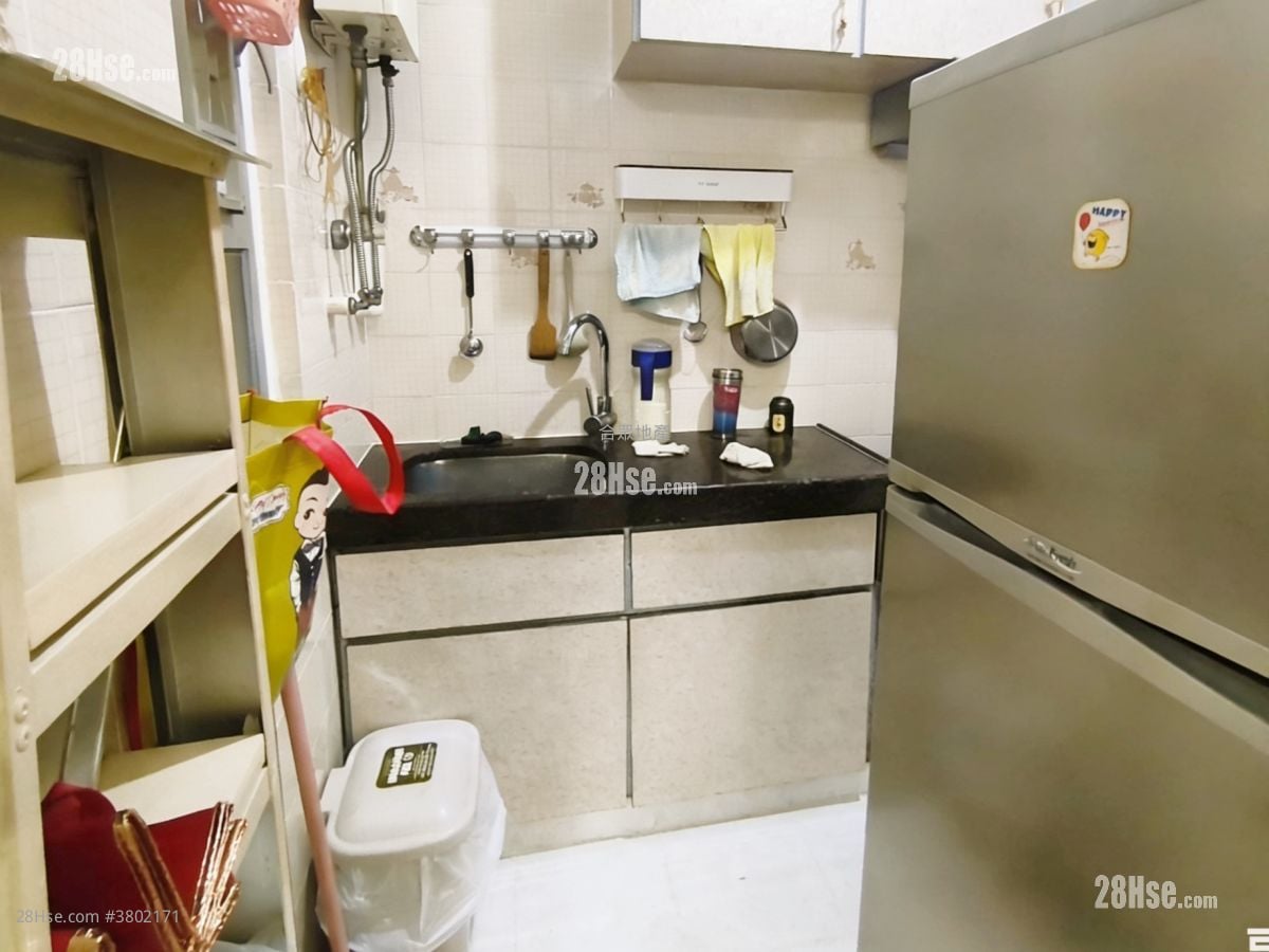 海宝花园 租盘 398 平方尺