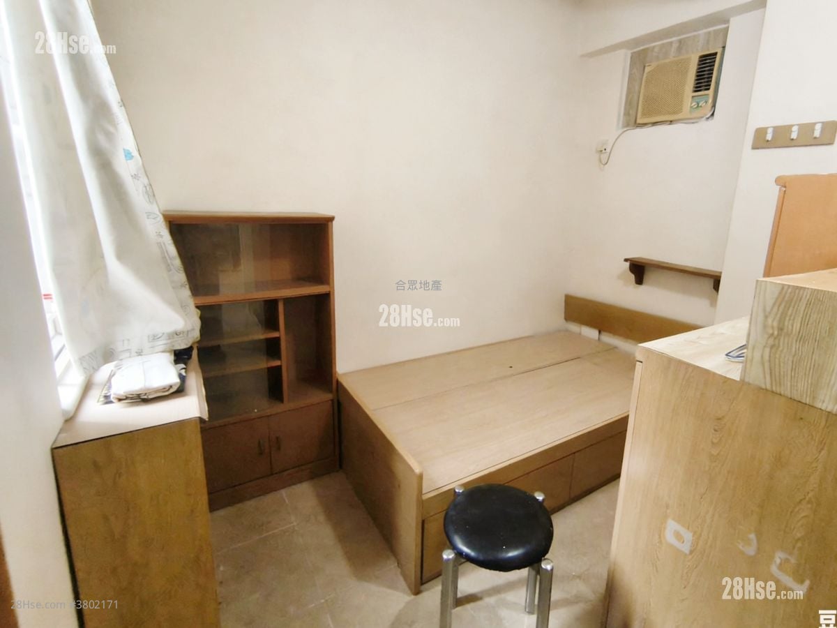 海宝花园 租盘 398 平方尺