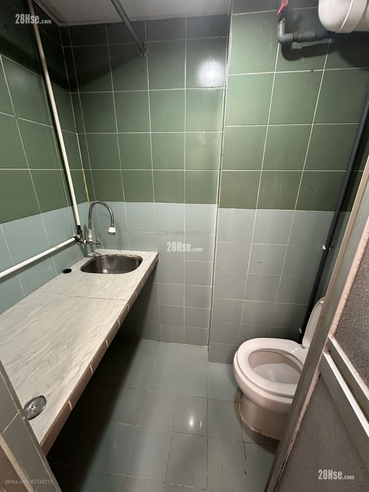 New Lucky House Rental Studio , 1 Bathroom 130 ft²