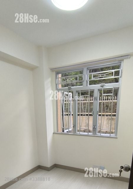 新丽花园 售盘 2 房 , 1 浴室 386 平方尺