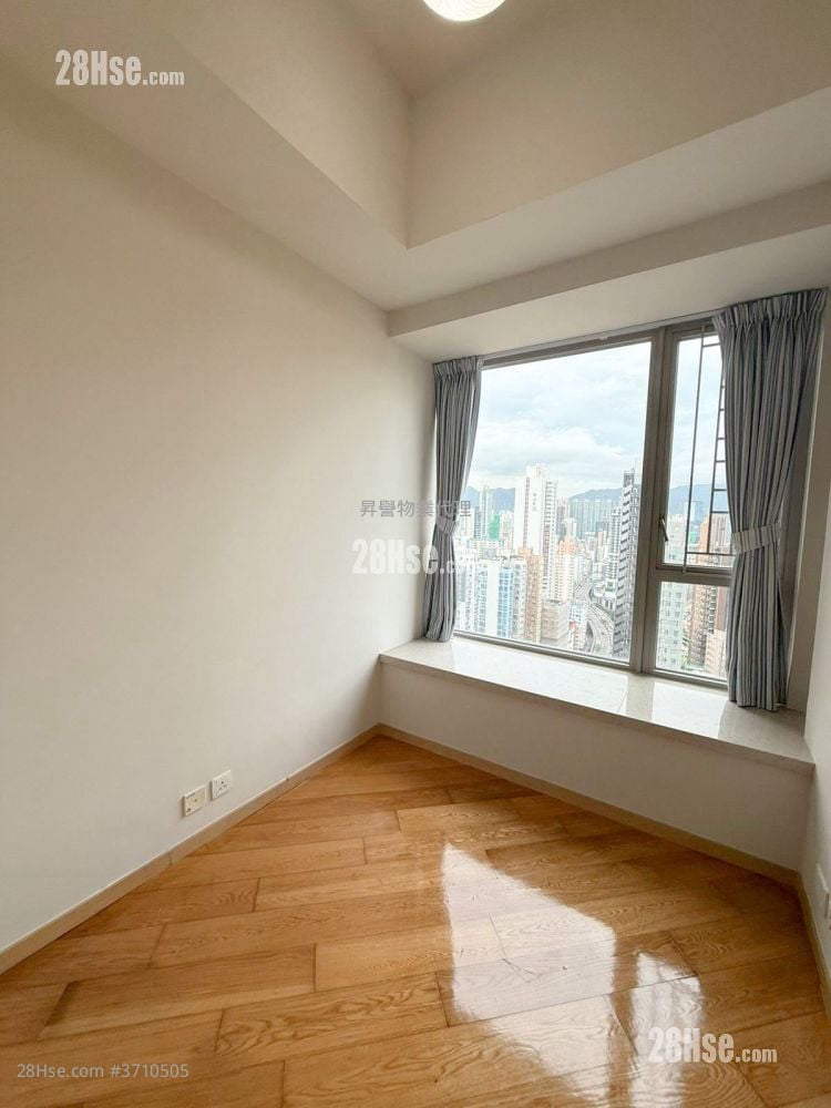 Chatham Gate Rental 3 Bedrooms , 2 Bathrooms 737 ft²