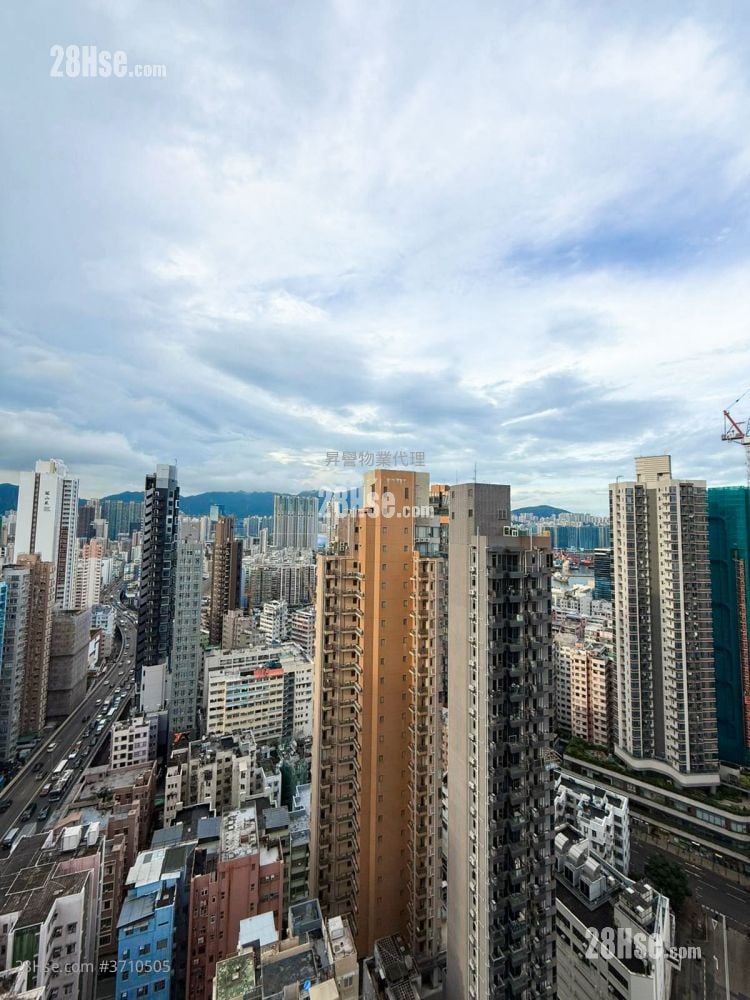 Chatham Gate Rental 3 Bedrooms , 2 Bathrooms 737 ft²