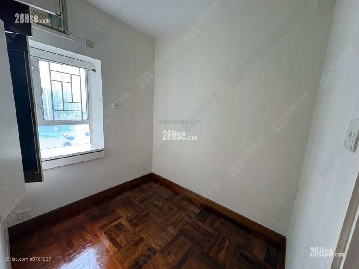 Belvedere Garden Rental 3 Bedrooms , 1 Bathroom 572 ft²