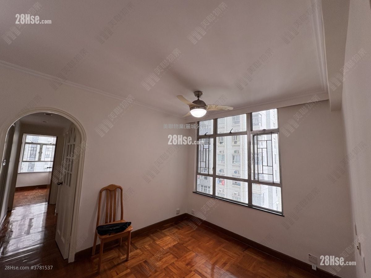 Belvedere Garden Rental 3 Bedrooms , 1 Bathroom 572 ft²