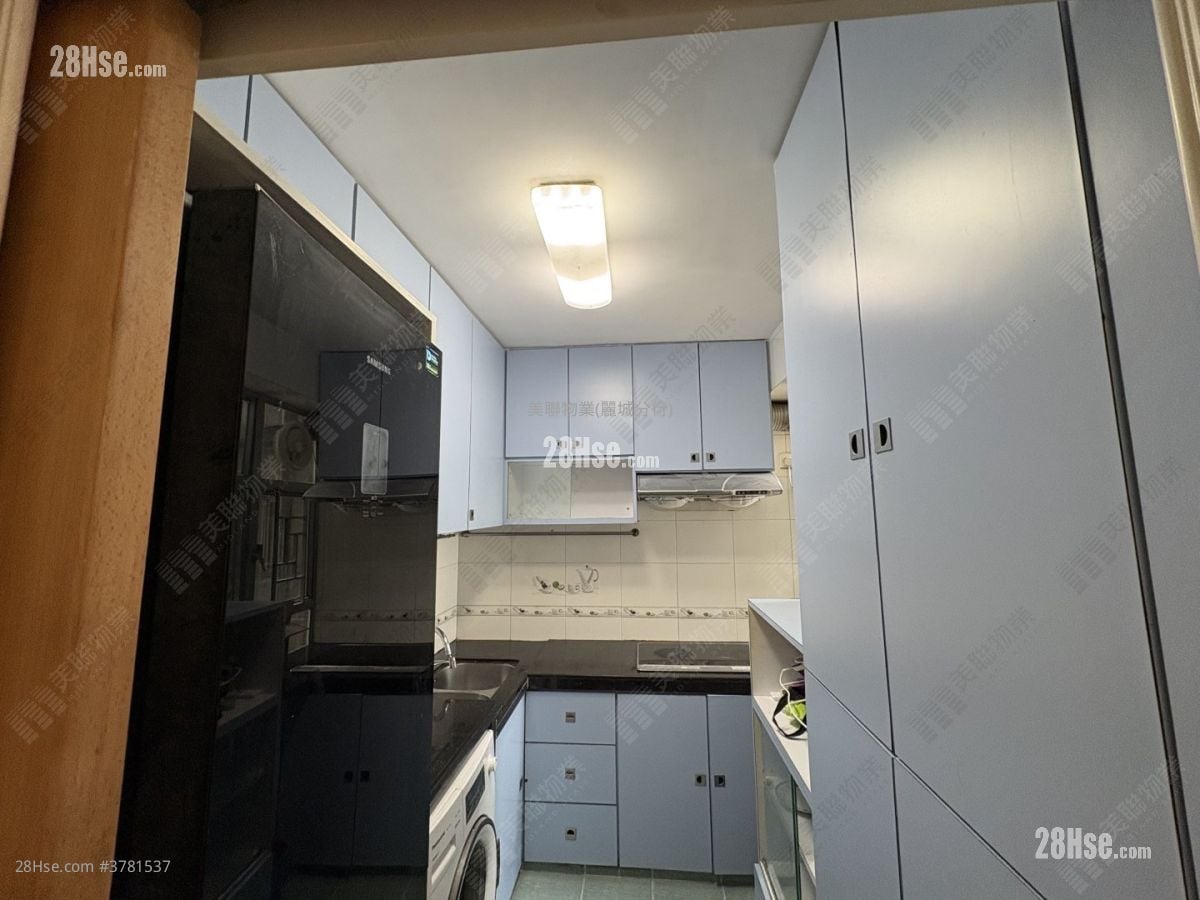 Belvedere Garden Rental 3 Bedrooms , 1 Bathroom 572 ft²