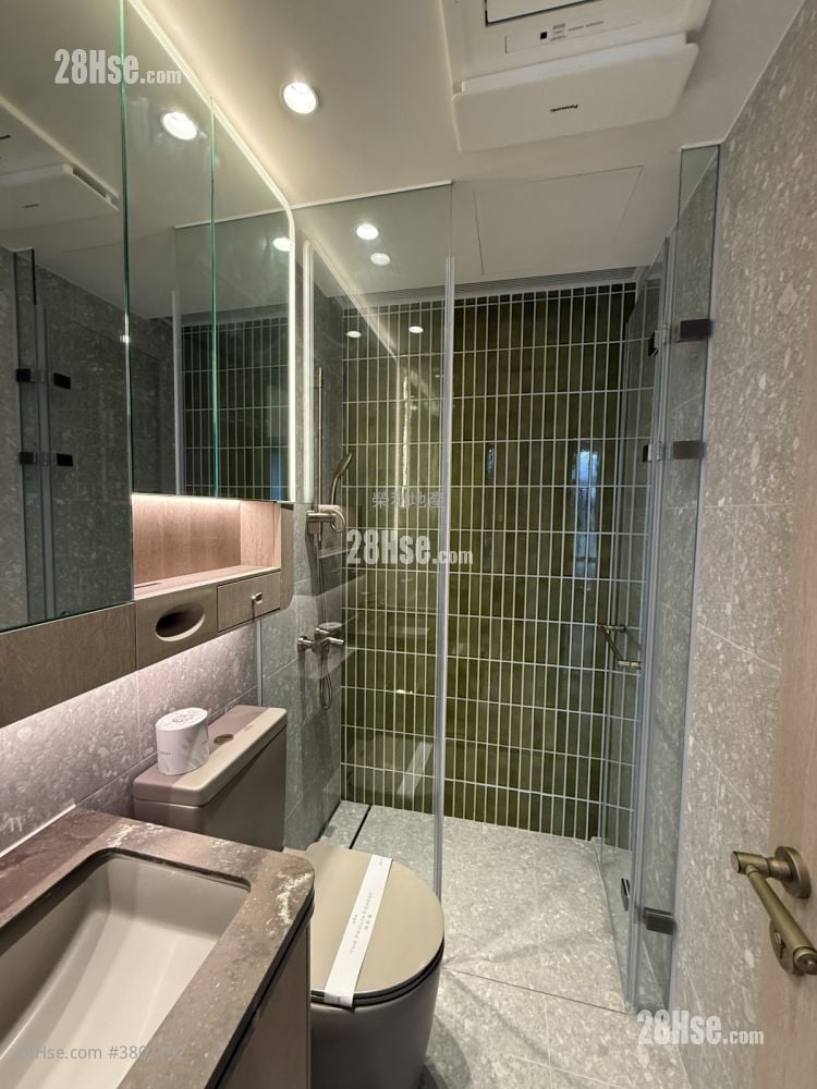 The Pavilia Forest Sell 2 Bedrooms , 1 Bathroom 395 ft²