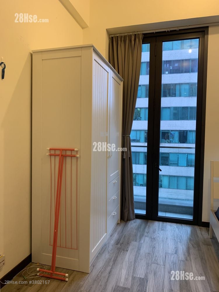 AVA128 售盘 开放式间隔 , 1 浴室 227 平方尺