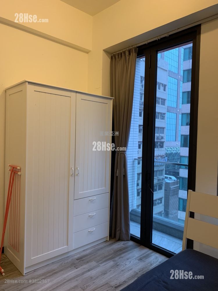 AVA128 售盘 开放式间隔 , 1 浴室 227 平方尺