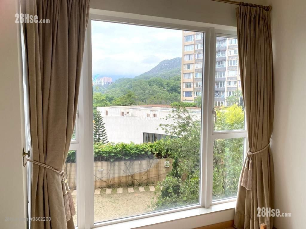 Avignon Sell 4 Bedrooms , 2 Bathrooms 918 ft²