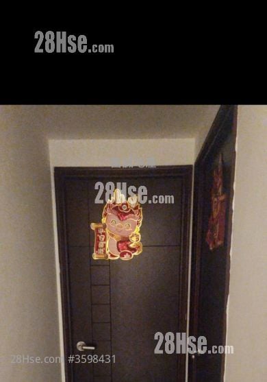 慈愛苑 售盤 3 房 , 2 浴室 650 平方呎