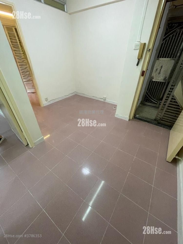 定安大厦 售盘 2 房 , 1 浴室 310 平方尺