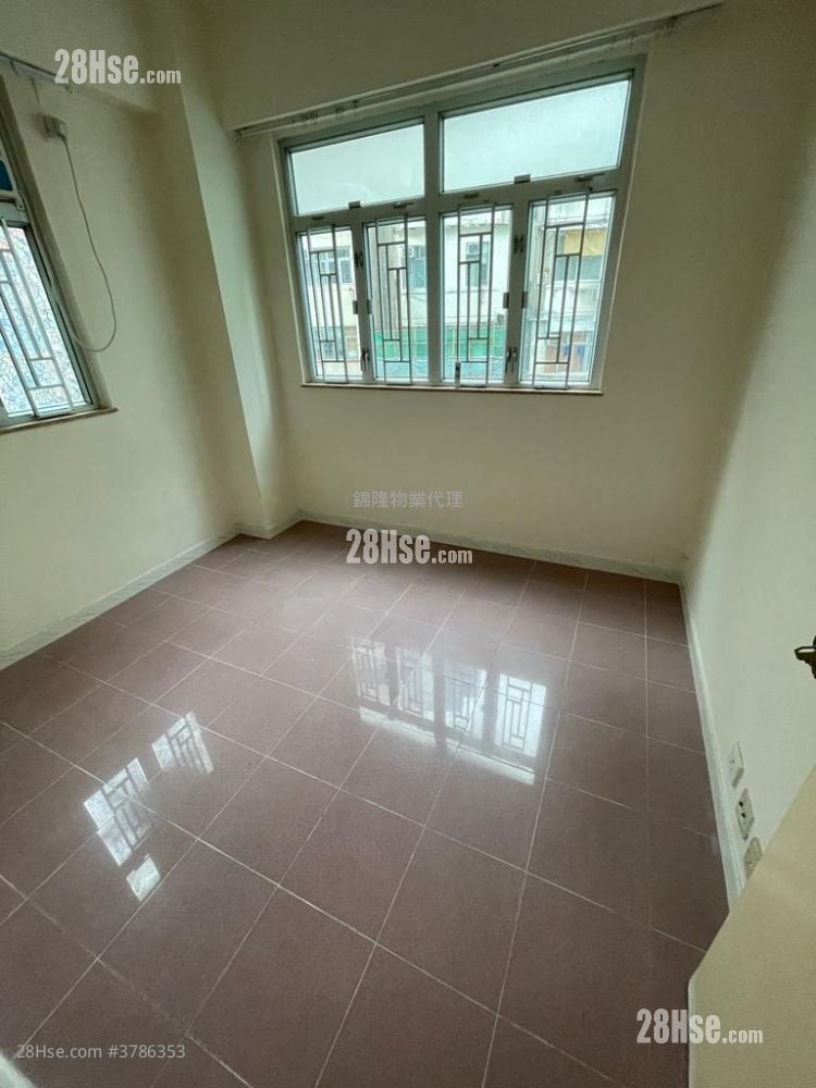 定安大厦 售盘 2 房 , 1 浴室 310 平方尺