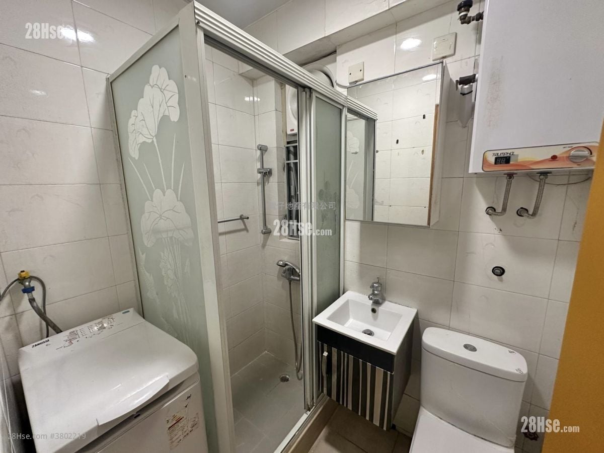 维新大厦 租盘 2 房 , 1 浴室 371 平方尺