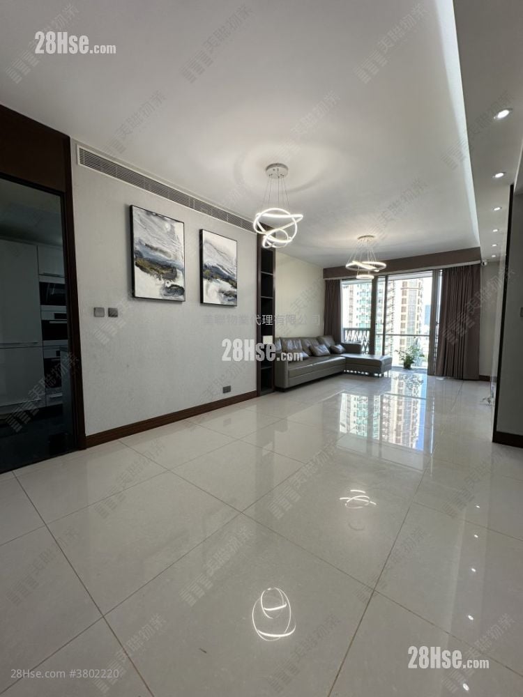 半山壹号 租盘 3 房 , 3 浴室 1,252 平方尺