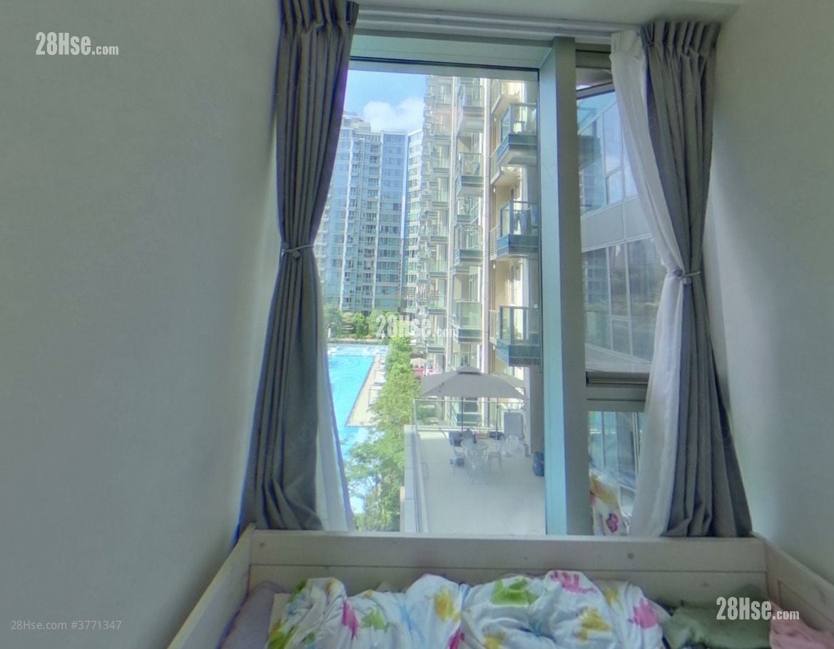 Mayfair By The Sea 8 Sell 3 Bedrooms , 1 Bathroom 682 ft²