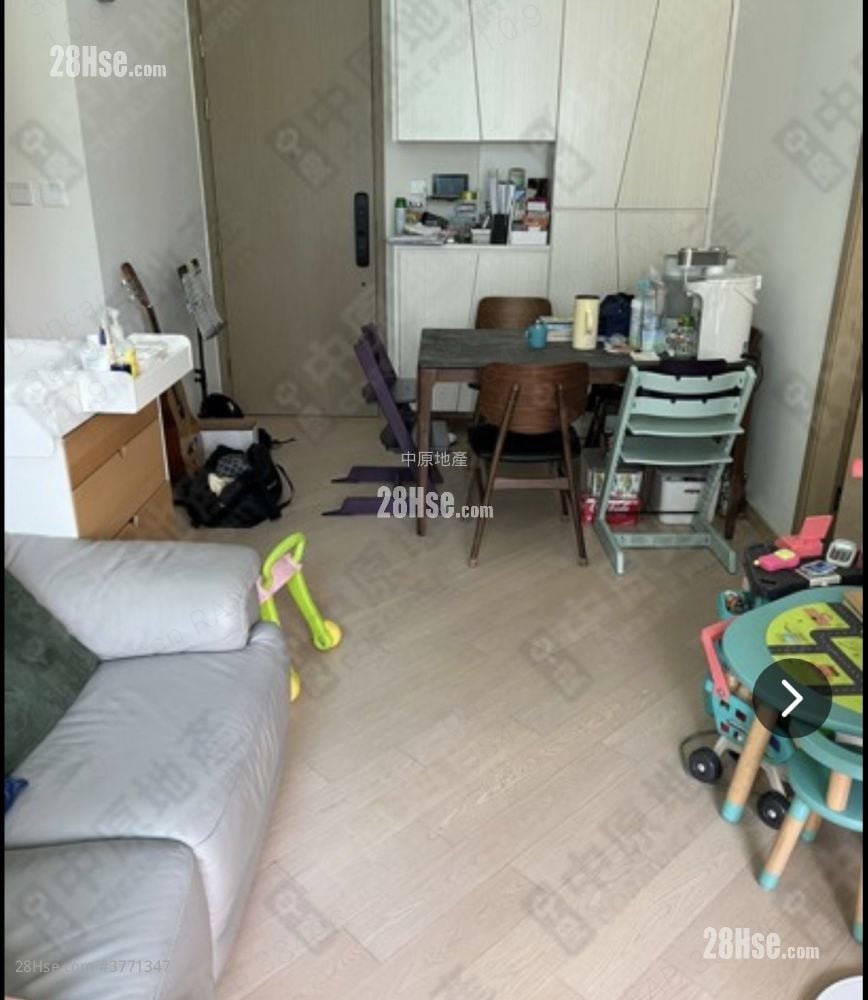 Mayfair By The Sea 8 Sell 3 Bedrooms , 1 Bathroom 682 ft²