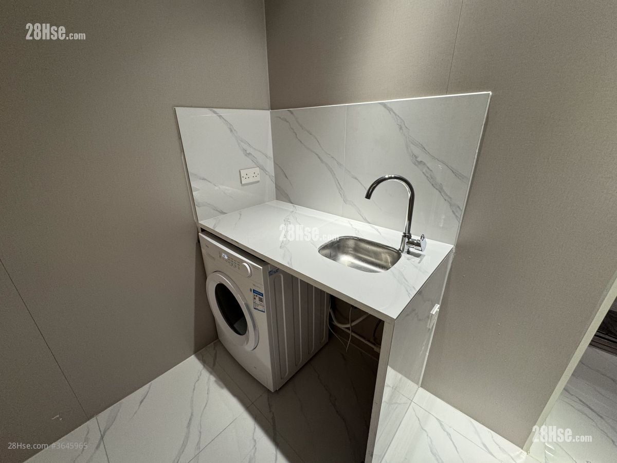 香港企業大廈 租盤 開放式間隔 , 1 浴室 200 平方呎