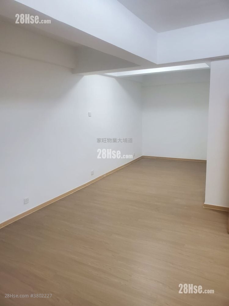 Edward Mansion Sell 1 Bedroom , 1 Bathroom 820 ft²