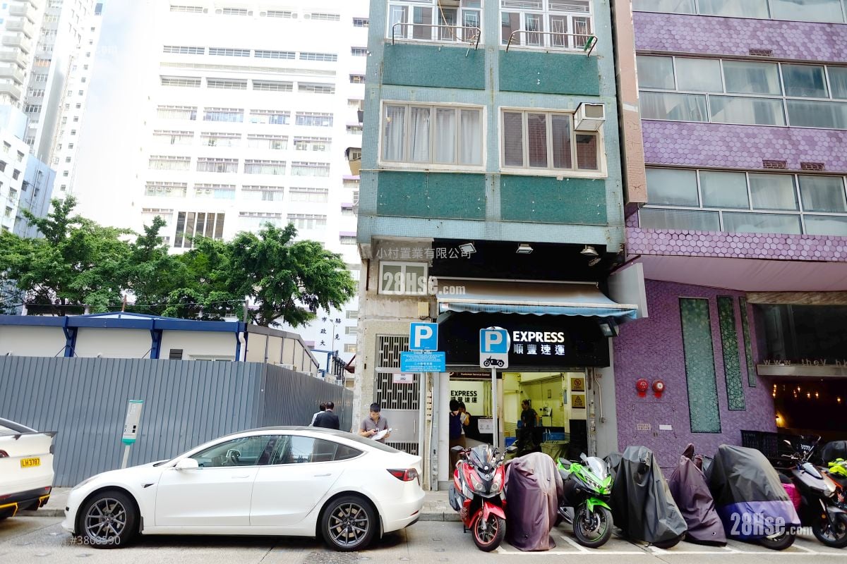 main door: 182 Jaffe Road Rental Studio , 1 Bathroom 150 ft²