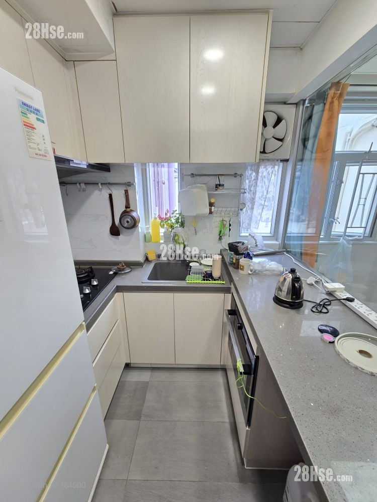 单幢楼房 租盘 3 房 , 1 浴室 453 平方尺