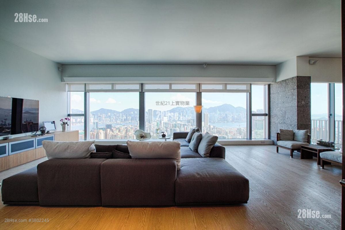 No. 15 Homantin Hill Rental 3 Bedrooms , 4 Bathrooms 3,383 ft²