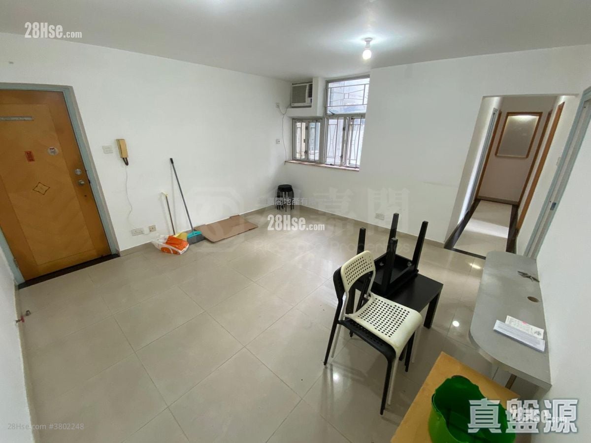 On Ning Garden Sell 3 Bedrooms 538 ft²