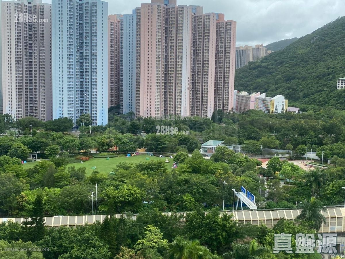 On Ning Garden Sell 3 Bedrooms 538 ft²