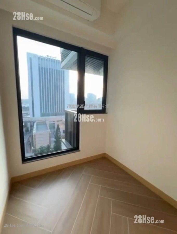 The Haddon Sell 284 ft²