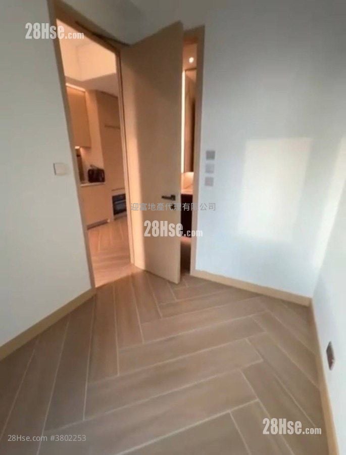 The Haddon Sell 284 ft²