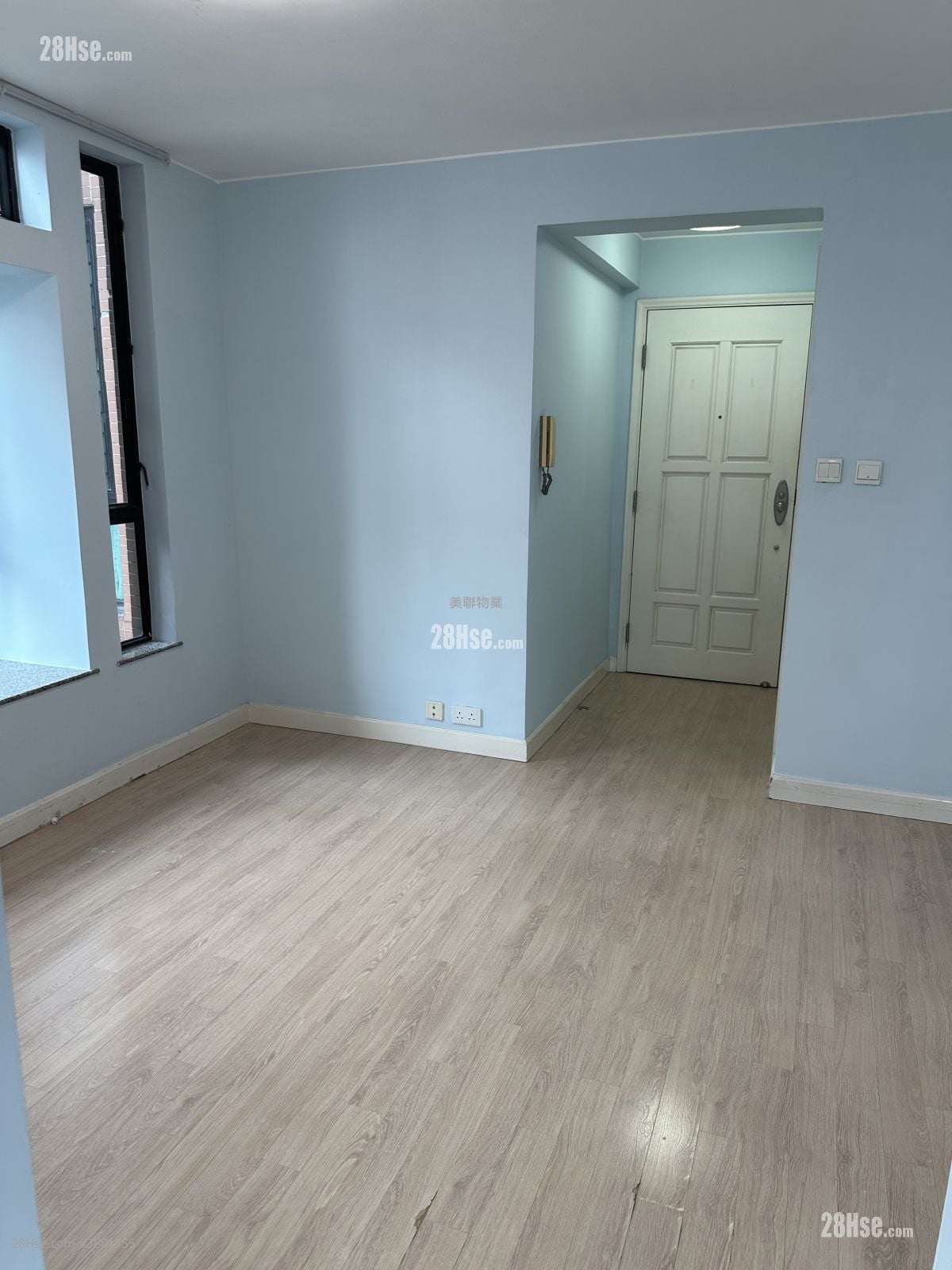 Sun Yuen Long Centre Rental 2 Bedrooms , 1 Bathroom 466 ft²
