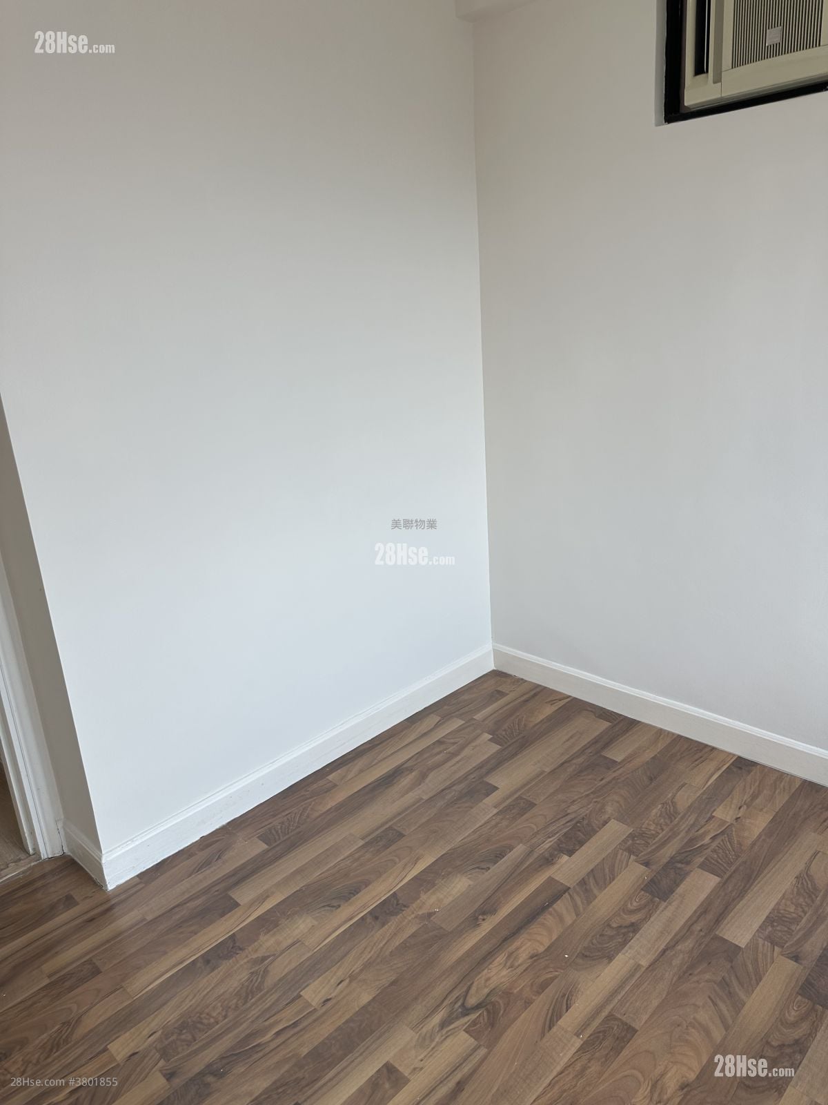 Sun Yuen Long Centre Rental 2 Bedrooms , 1 Bathroom 466 ft²