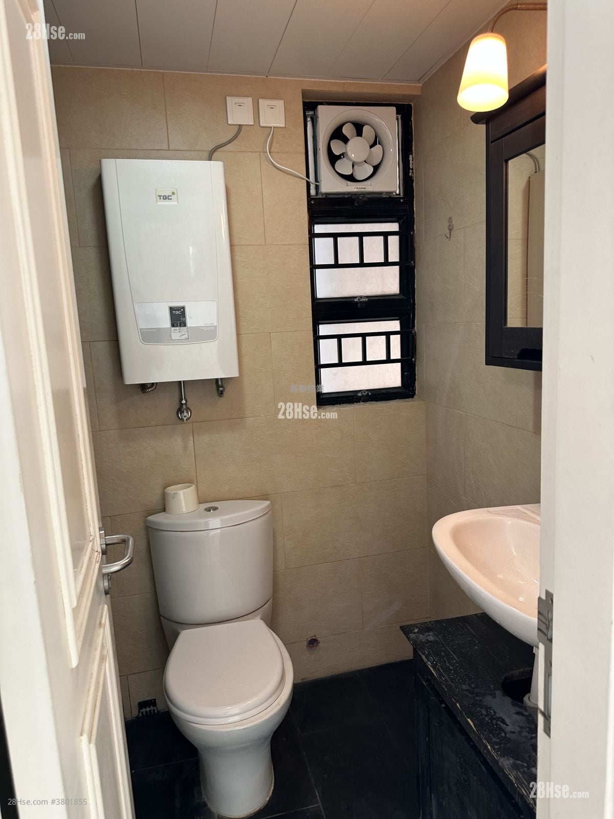 Sun Yuen Long Centre Rental 2 Bedrooms , 1 Bathroom 466 ft²