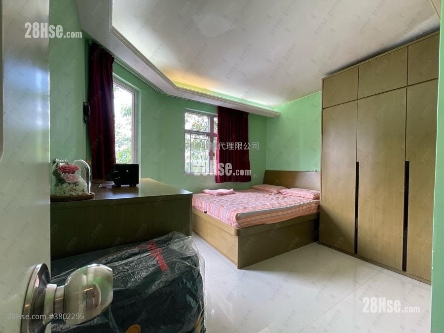 殷荣阁 售盘 3 房 790 平方尺