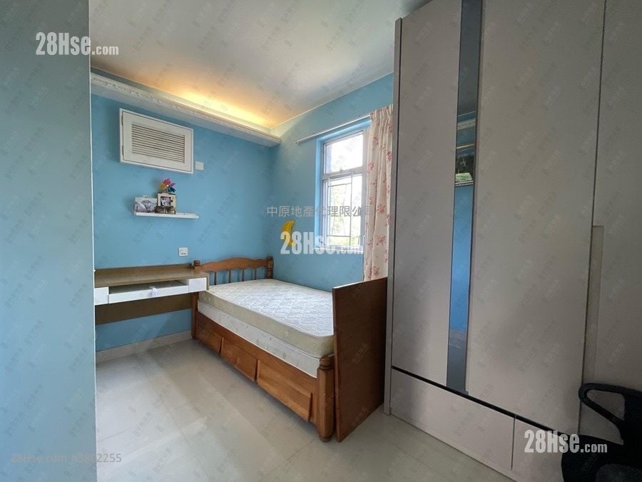 殷荣阁 售盘 3 房 790 平方尺