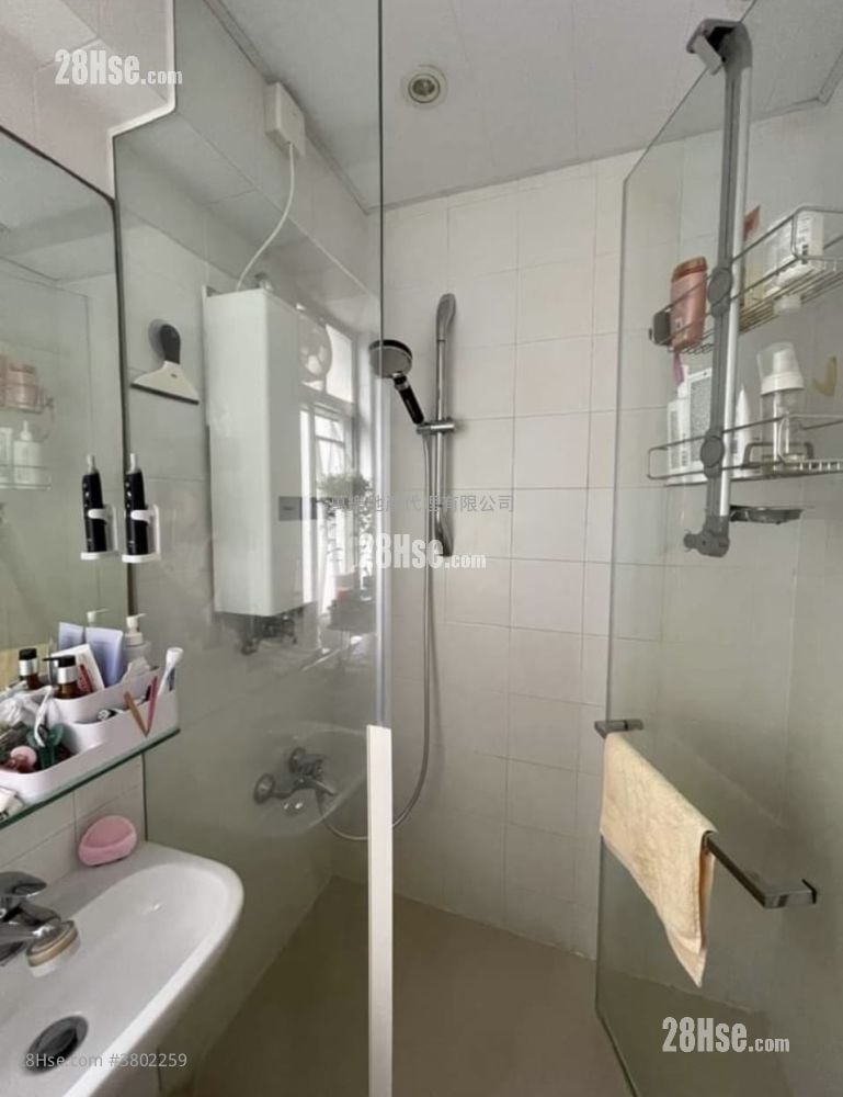 Ka Fai Court Sell 1 Bedroom , 1 Bathroom 323 ft²