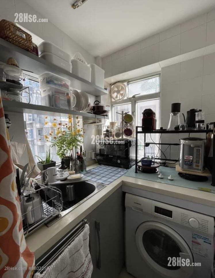 Ka Fai Court Sell 1 Bedroom , 1 Bathroom 323 ft²