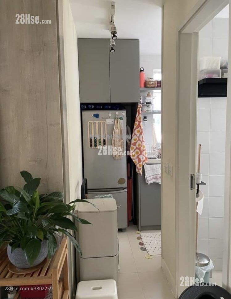 Ka Fai Court Sell 1 Bedroom , 1 Bathroom 323 ft²