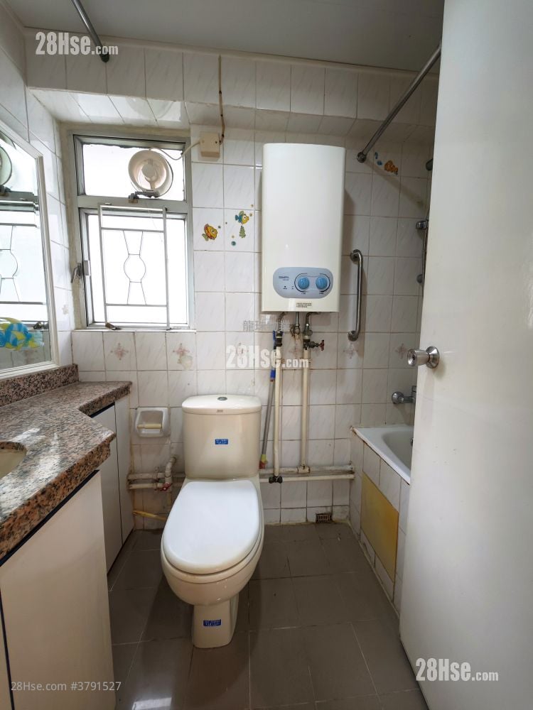 富康花园 售盘 2 房 , 1 浴室 484 平方尺