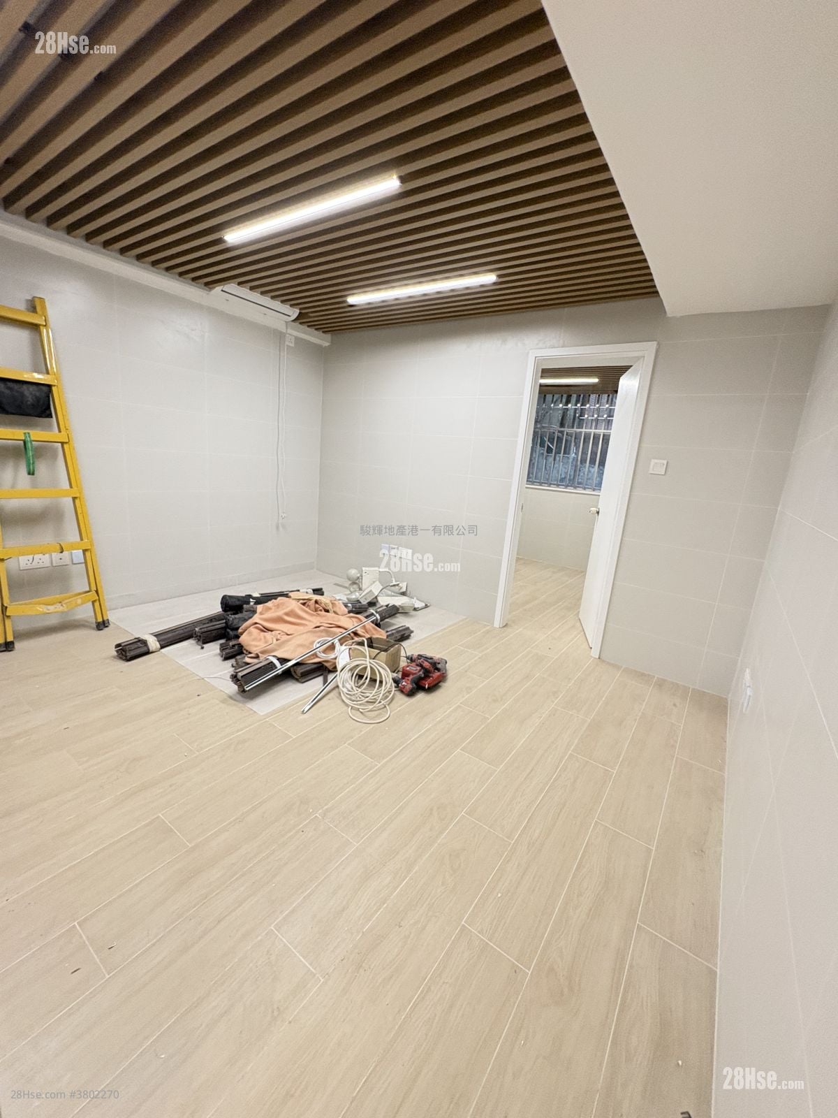 耀基大楼 租盘 1 房 , 1 浴室 350 平方尺