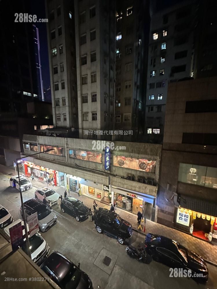 维新大厦 租盘 2 房 371 平方尺