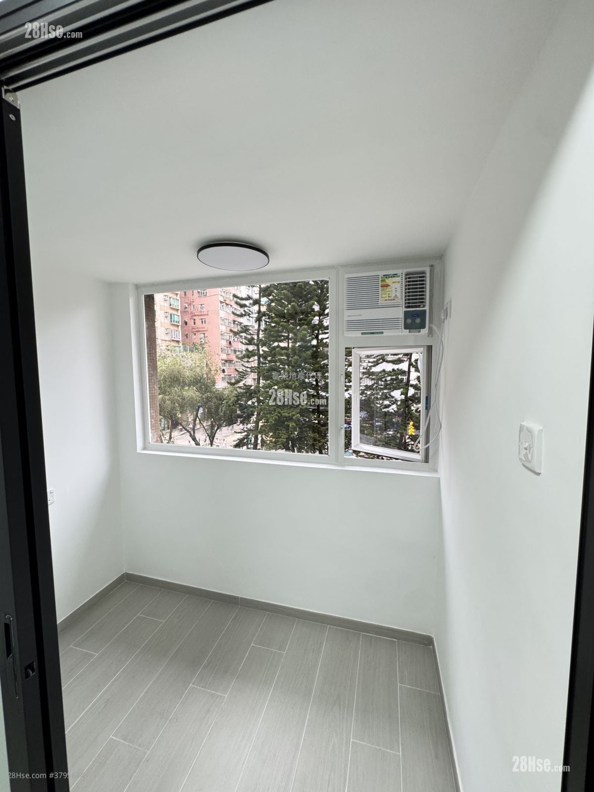 Nam Cheong Building Rental 1 Bedroom , 1 Bathroom 160 ft²