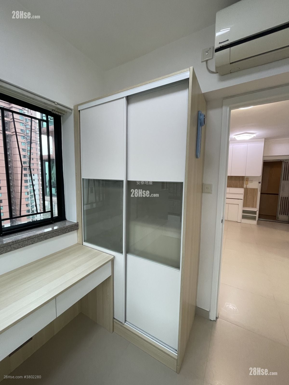 The Metro City Rental 2 Bedrooms , 1 Bathroom 406 ft²