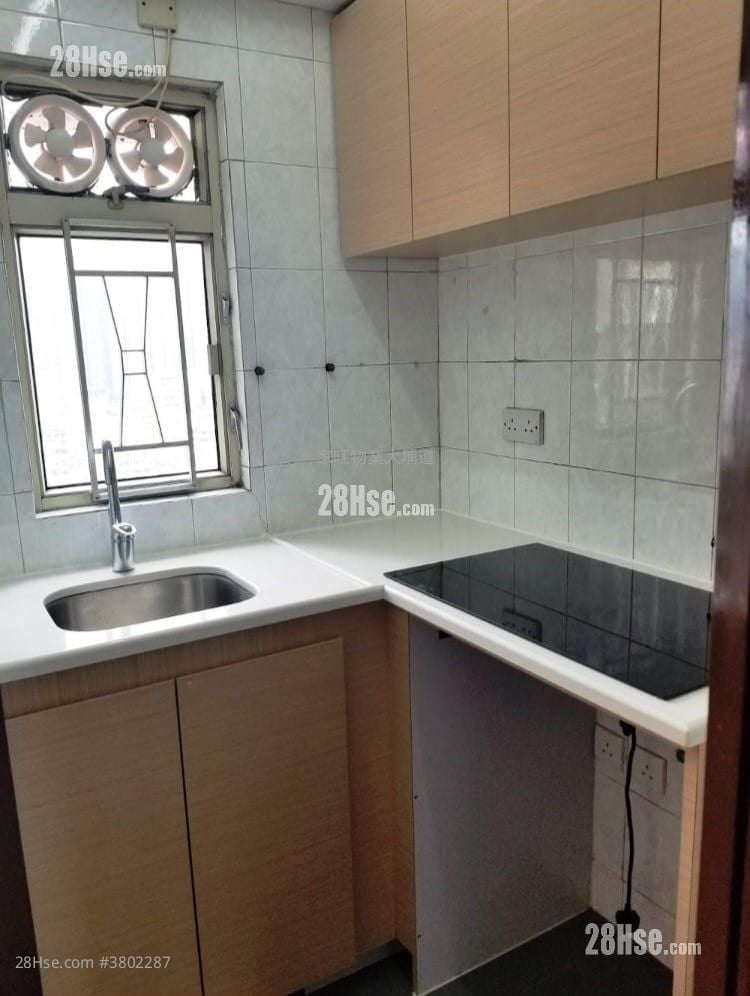 Fairview Garden Sell 2 Bedrooms , 1 Bathroom 306 ft²