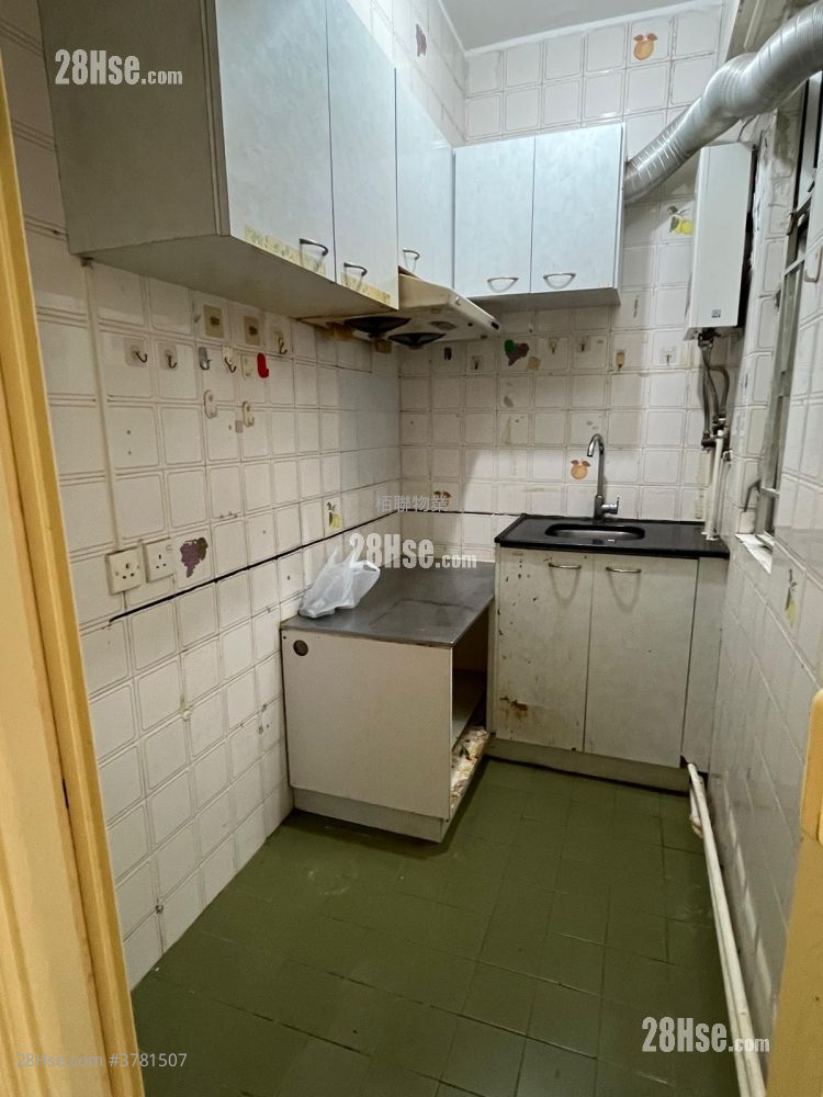 Smithfield Court Rental 2 Bedrooms , 1 Bathroom 330 ft²