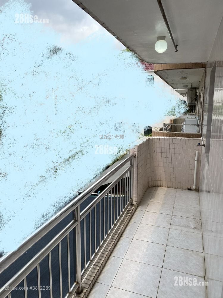 Village Rental 3 Bedrooms , 1 Bathroom