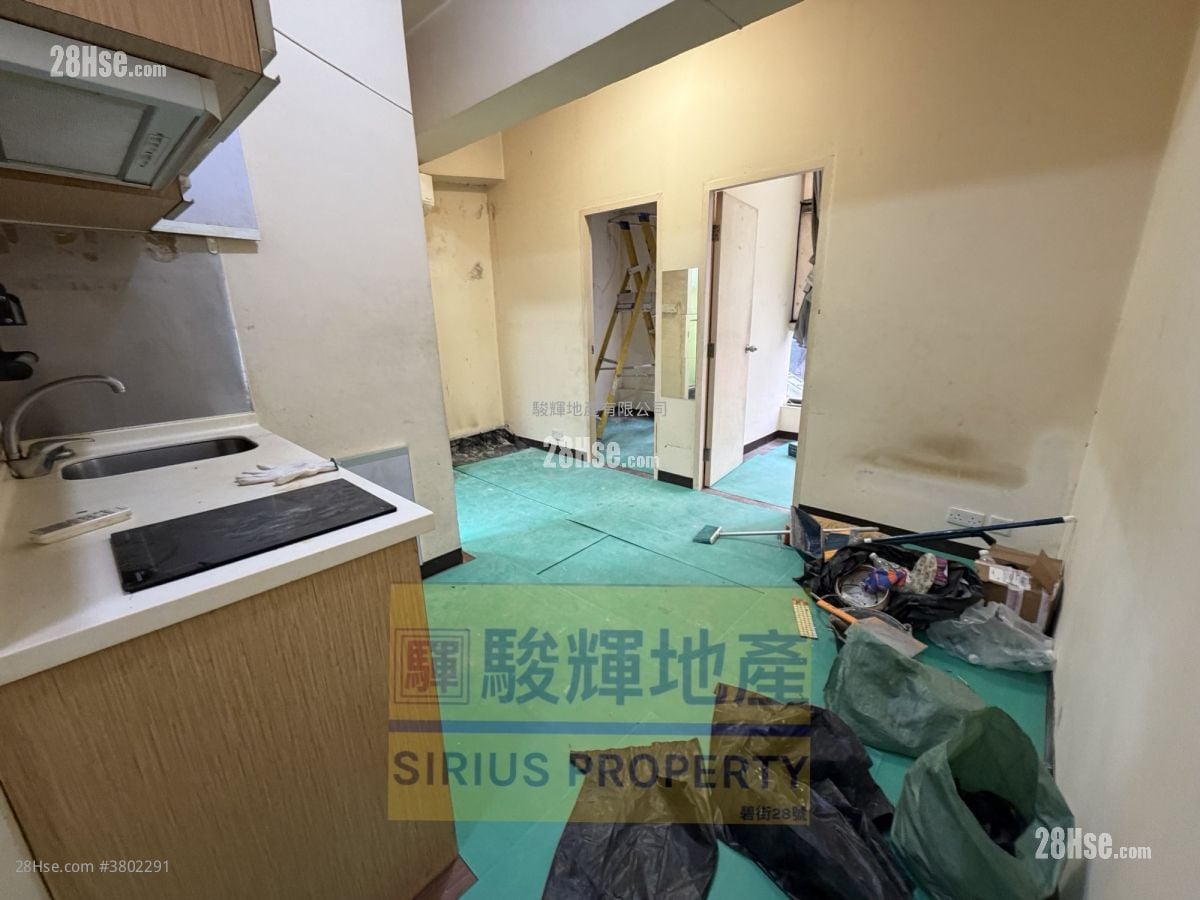 忠利大厦 租盘 2 房 , 1 浴室 300 平方尺