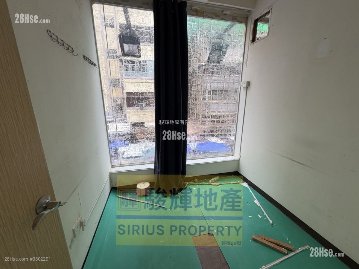 忠利大厦 租盘 2 房 , 1 浴室 300 平方尺