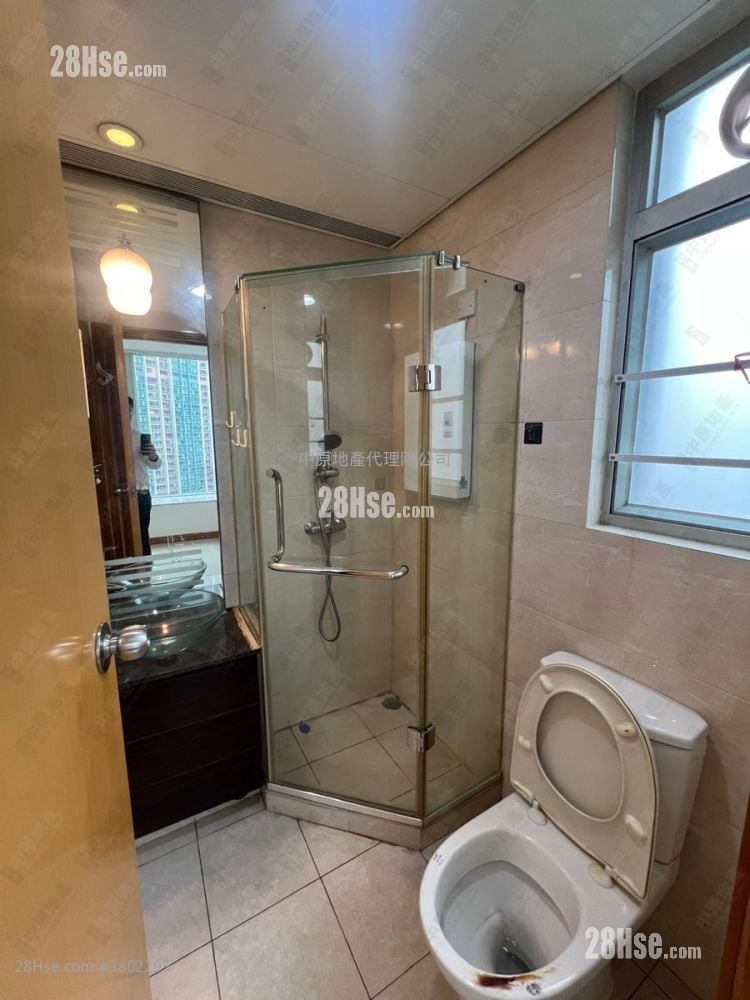 乐悠居 租盘 3 房 , 2 浴室 538 平方尺