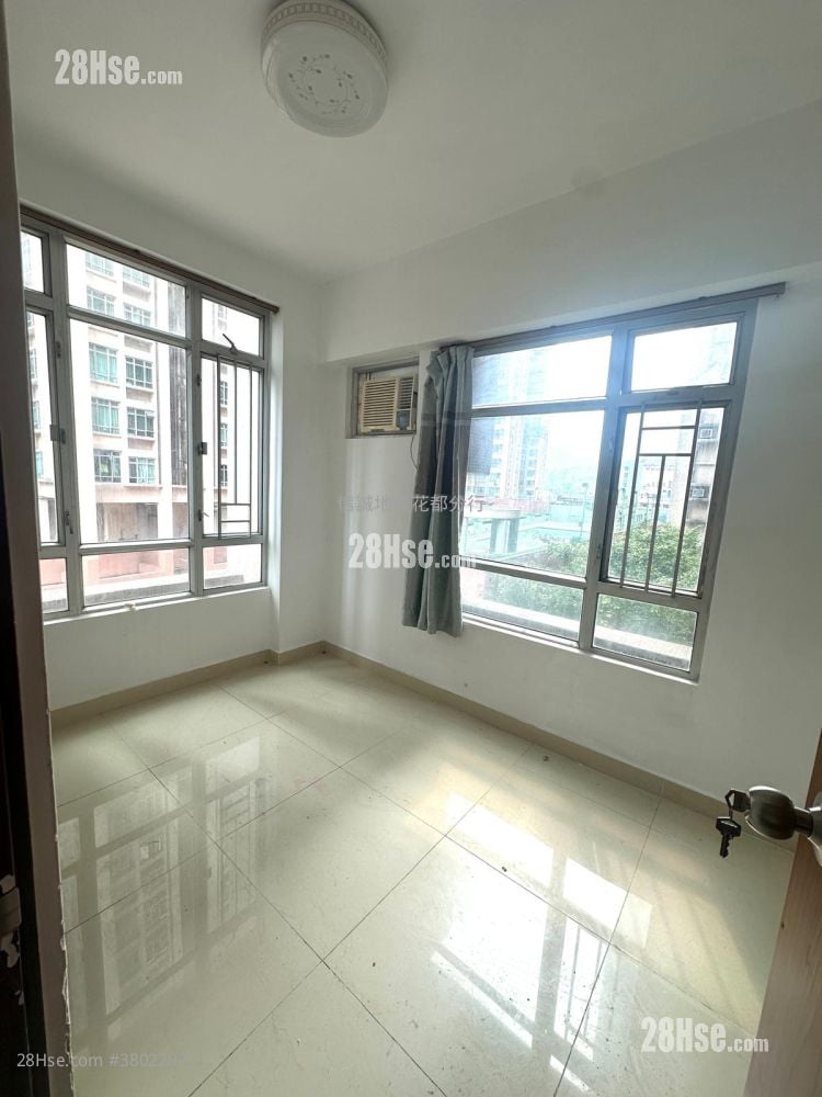 花都广场 租盘 2 房 , 1 浴室 370 平方尺