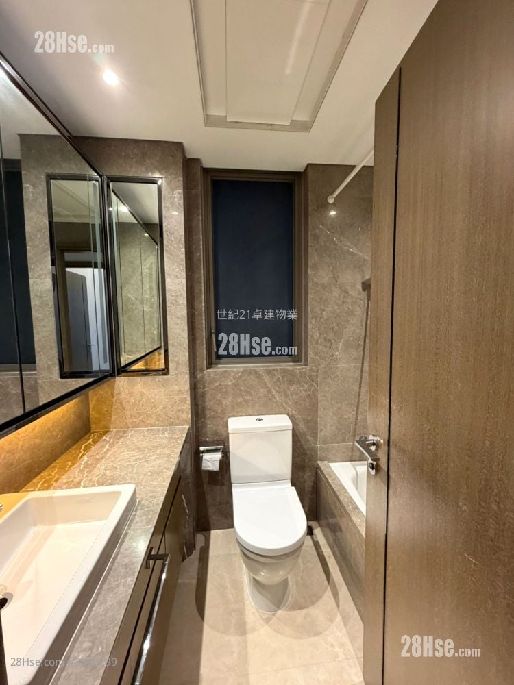 The Austin Rental 3 Bedrooms , 2 Bathrooms 908 ft²